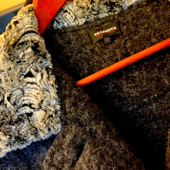 Wool sweater jacket - Picture 1 of 2